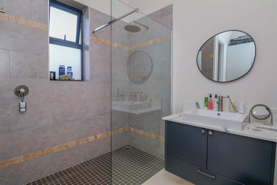 3 Bedroom Property for Sale in The Hill Western Cape